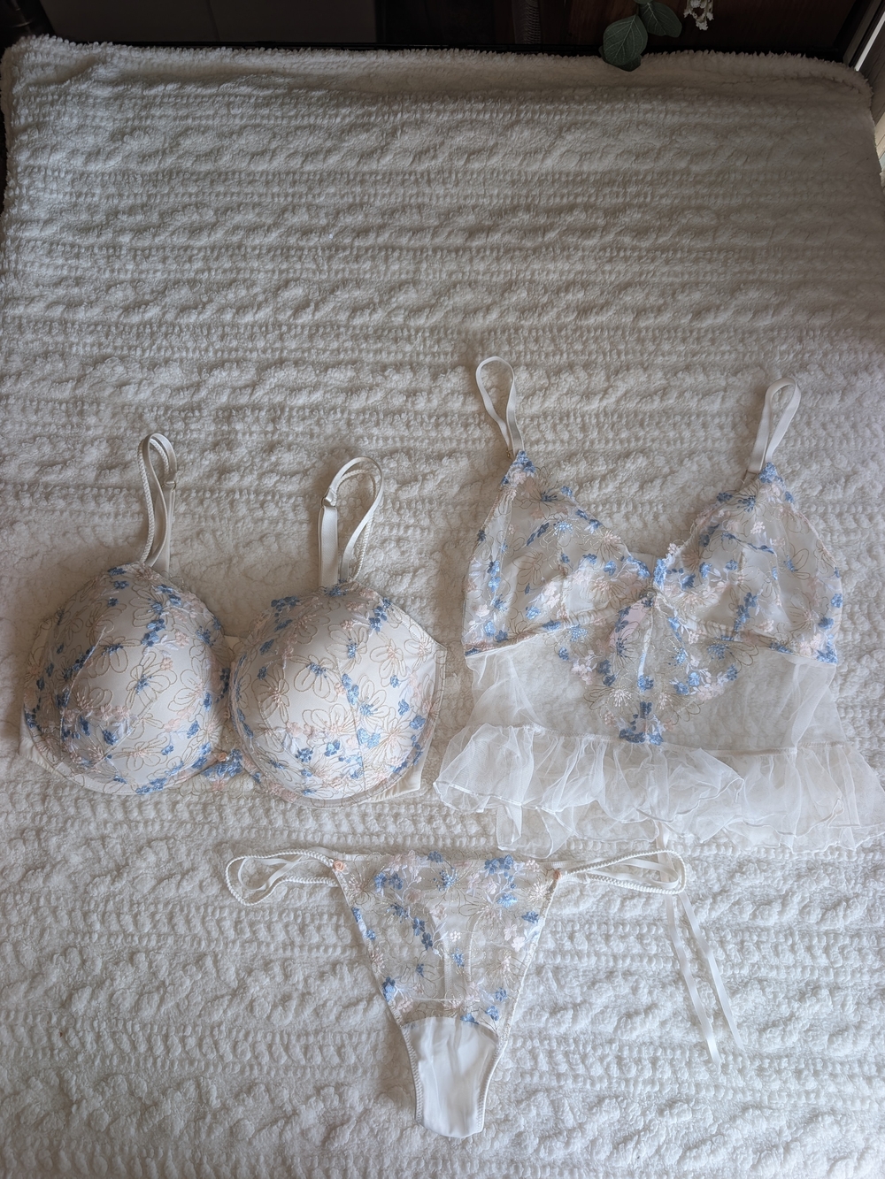 Victoria's Secrets Floral Lace Bra & Bralette Set in White and Light Blue